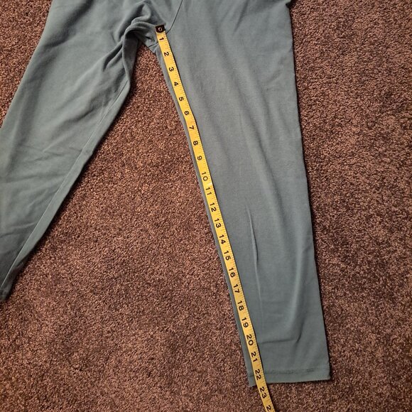 Victoria's Secret Victoria Sport Womens Activewear Capri Leggings - Picture 8 of 9